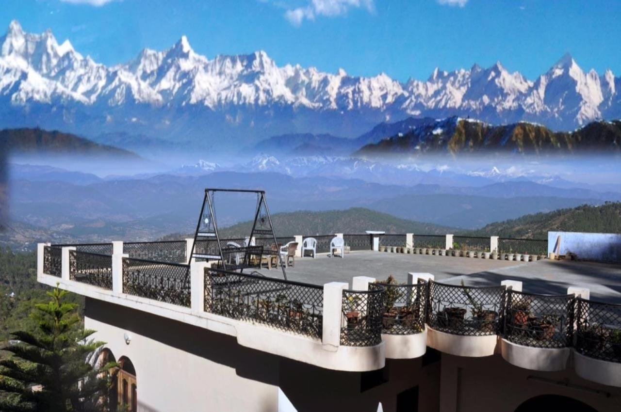 Himalaya Mount View Resort Kausani Zewnętrze zdjęcie