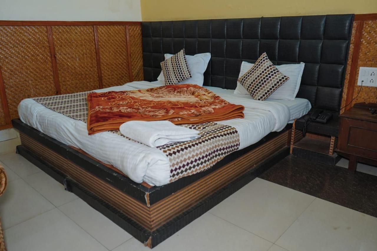 Himalaya Mount View Resort Kausani Zewnętrze zdjęcie
