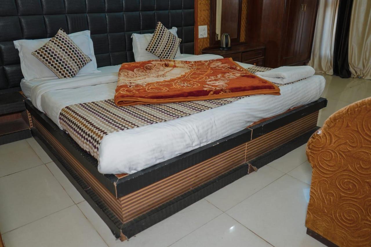 Himalaya Mount View Resort Kausani Zewnętrze zdjęcie
