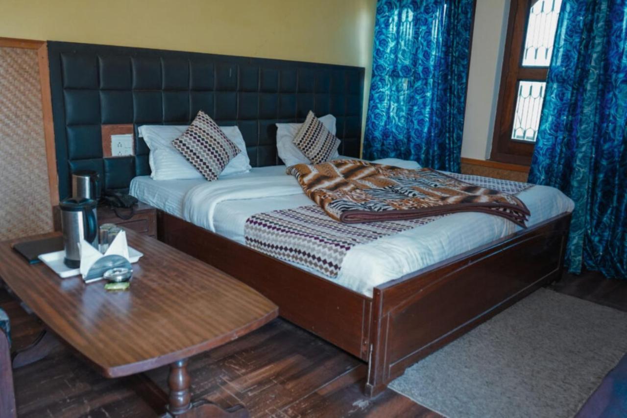 Himalaya Mount View Resort Kausani Zewnętrze zdjęcie